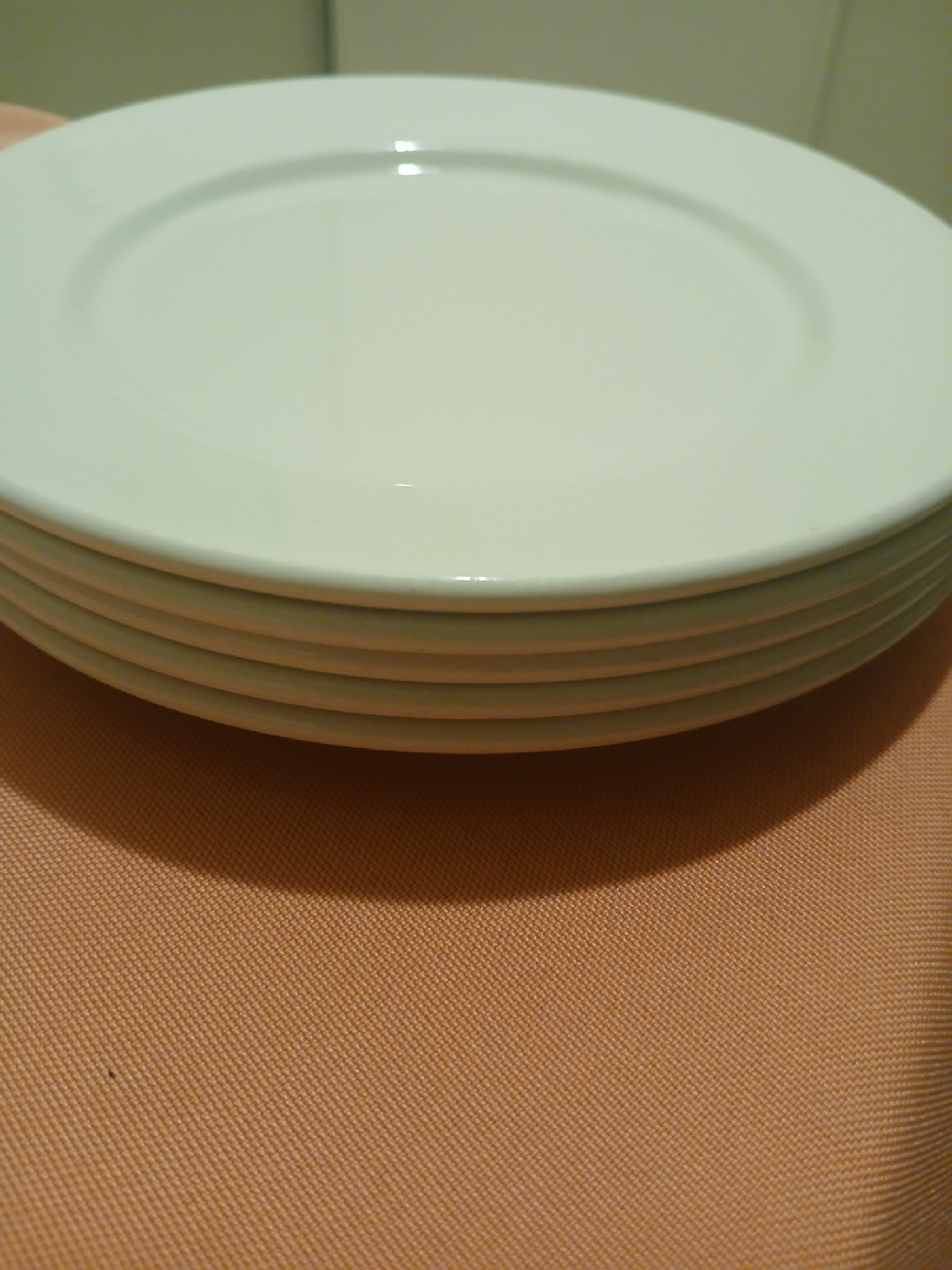 Set of White Dinner Plates