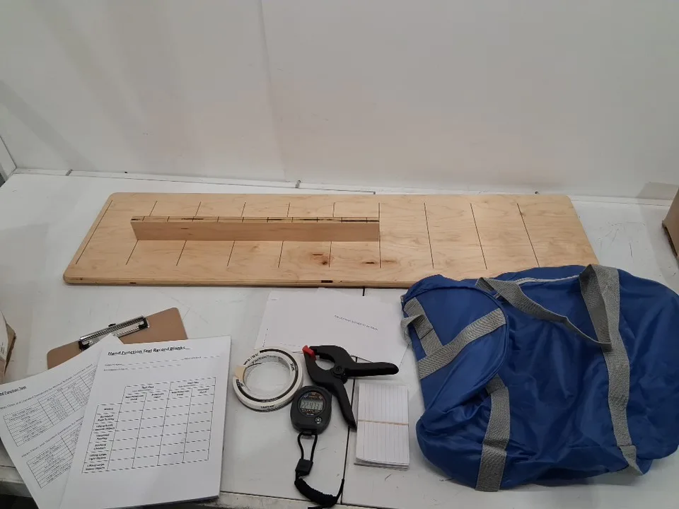 Rehabilitation Advantage Dexterity Test Kit image indicator(2)