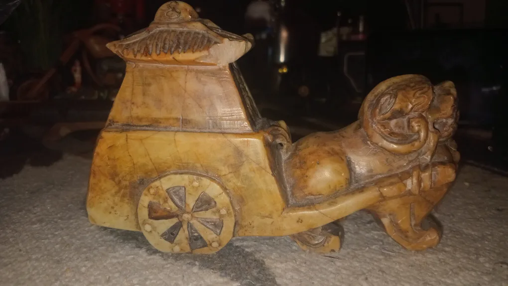 Vintage Chinese Lion Carriage Figurine image indicator(3)