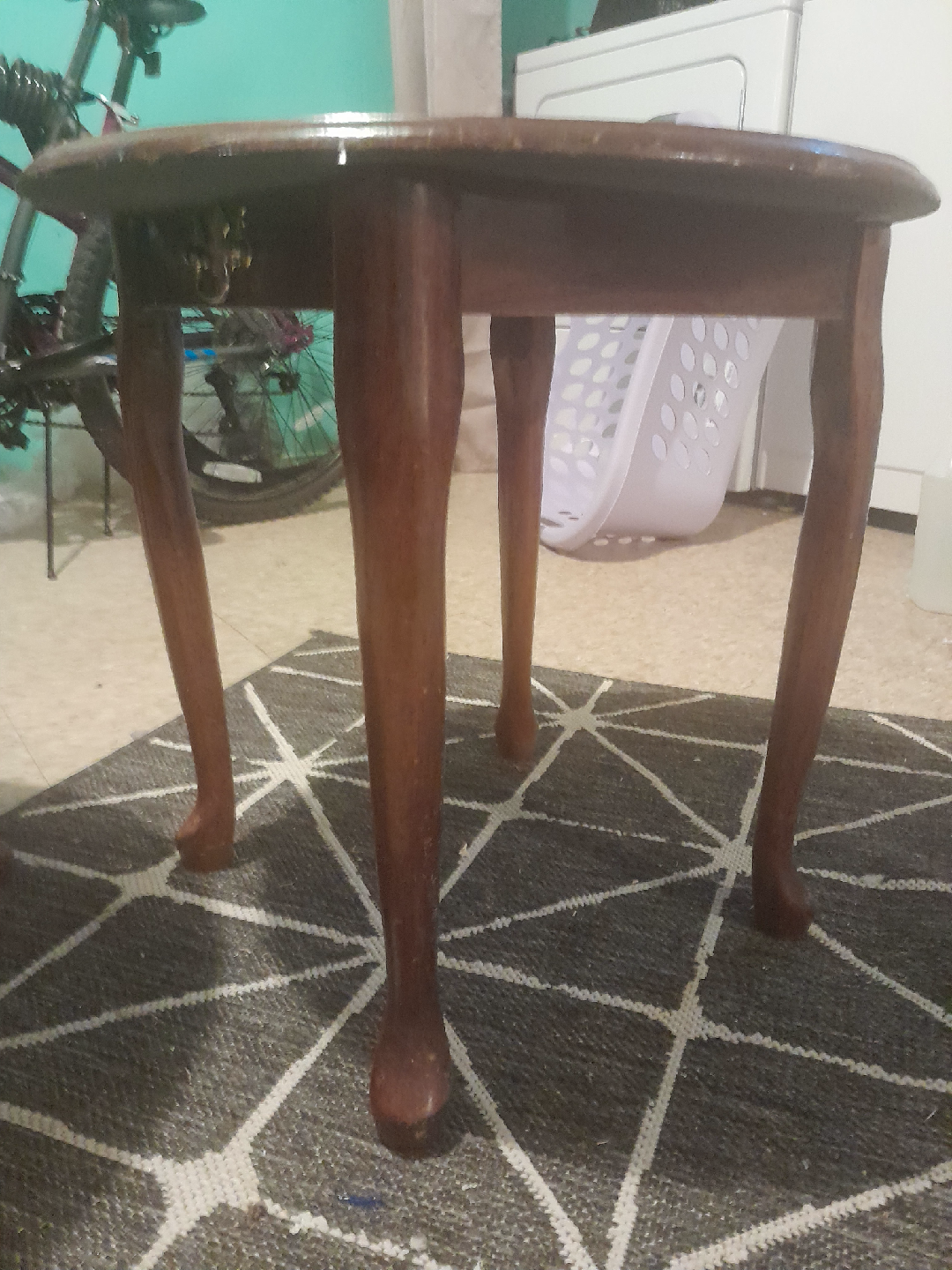 Antique Brown Wooden Round Side Tables (Pair) - photo 4