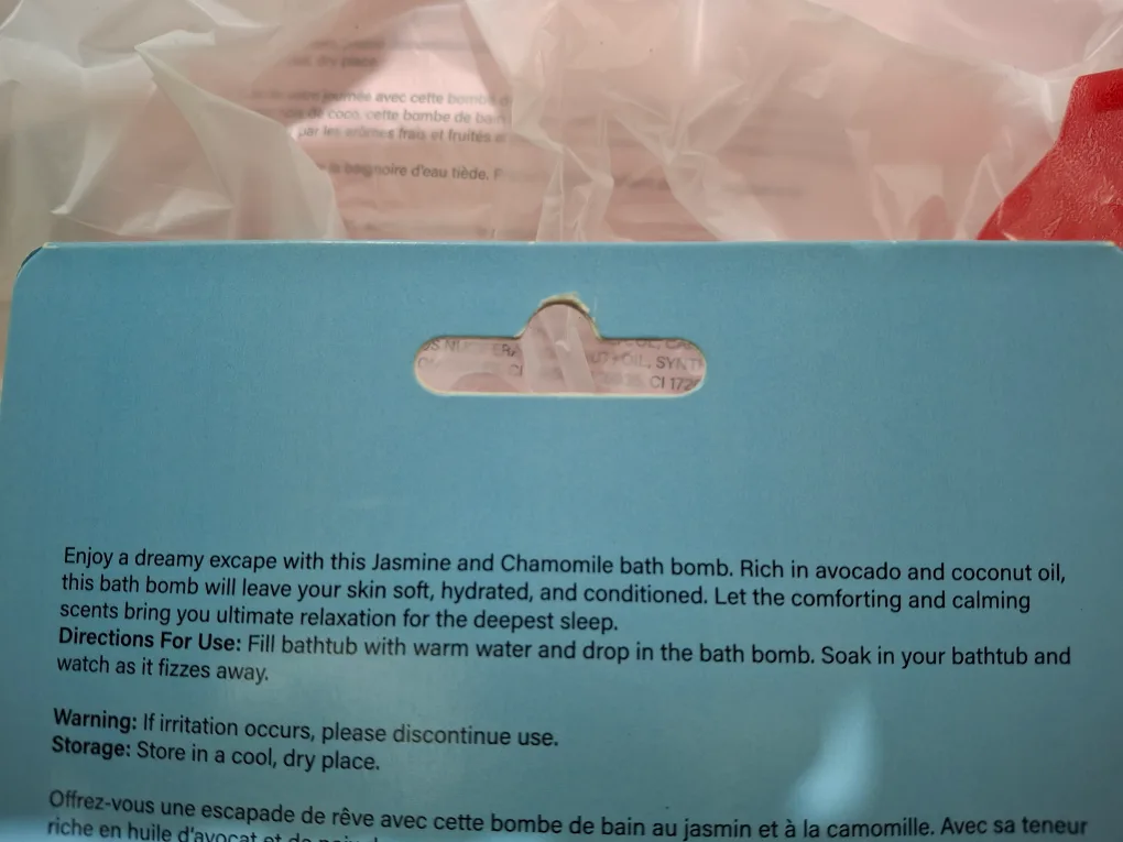 Love & Beauty Jasmine Chamomile Bath Bomb image indicator(2)