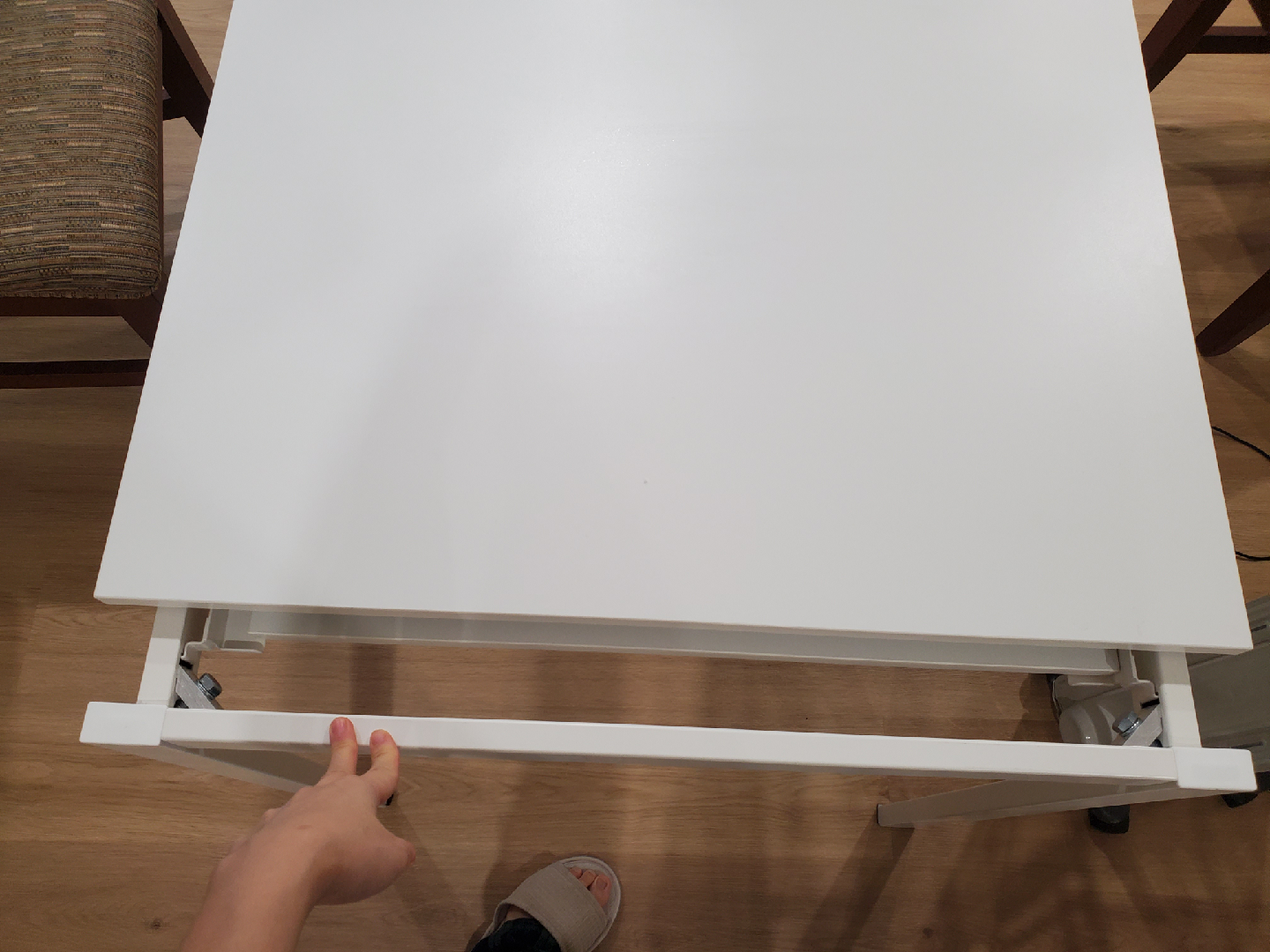 IKEA Extendable Dining Table - White - photo 3