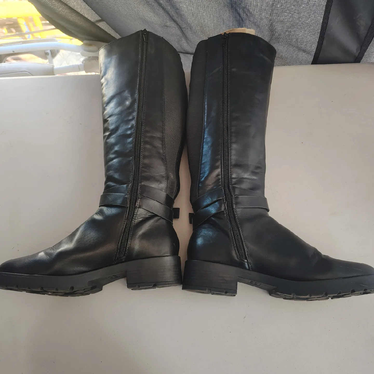 Black Knee High Boots - Size 9 by Primark image indicator(4)