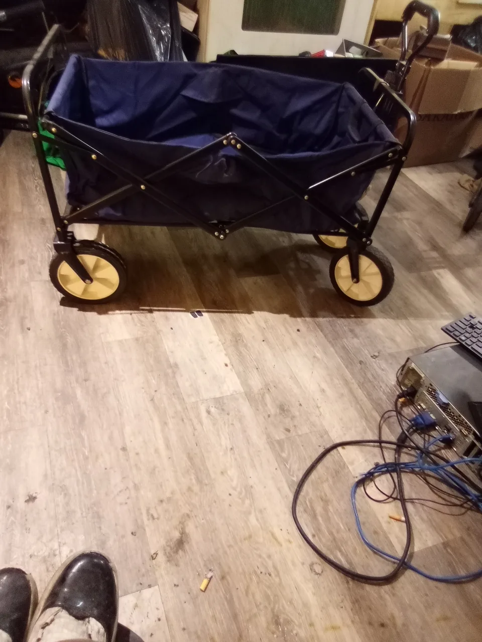 Folding wagon
