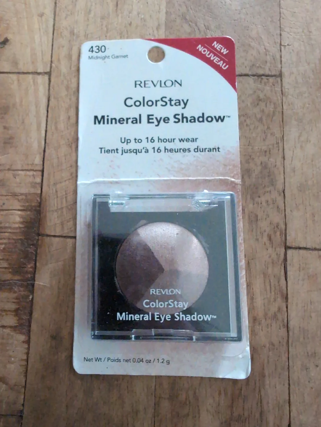 Revlon Eye Shadow thumbnail