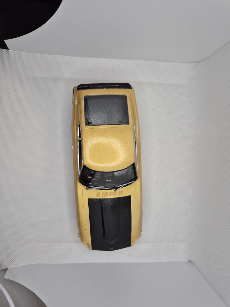 Datsun 240Z Model Car - Gold & Black - photo 5