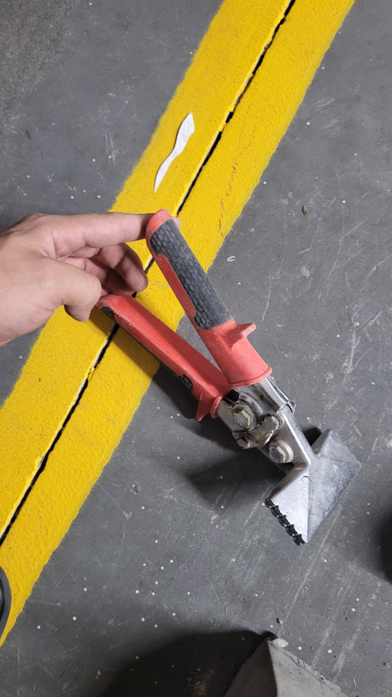 pliers seamer