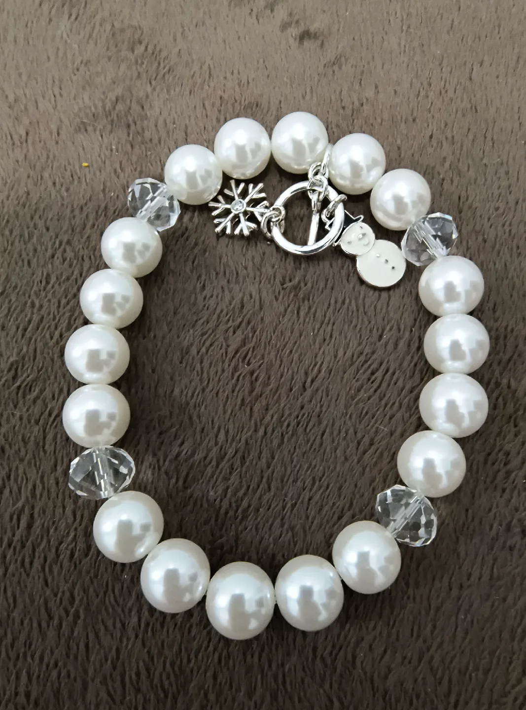 Pearl & Crystal Snowman Bracelet image indicator(3)