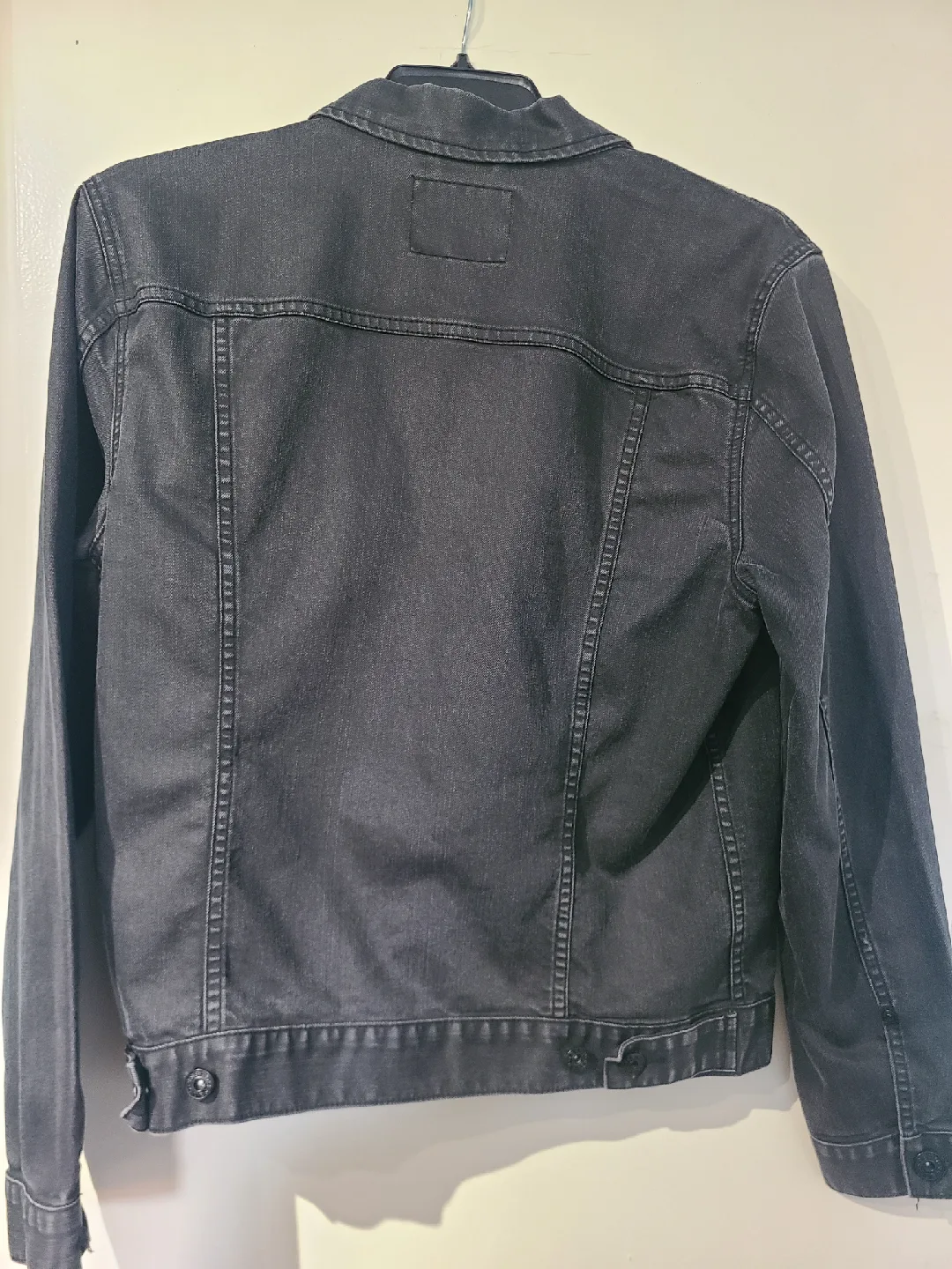 [Large] GUESS Rakim (Black) Denim Jacket w/ Detachable Hood image indicator(5)