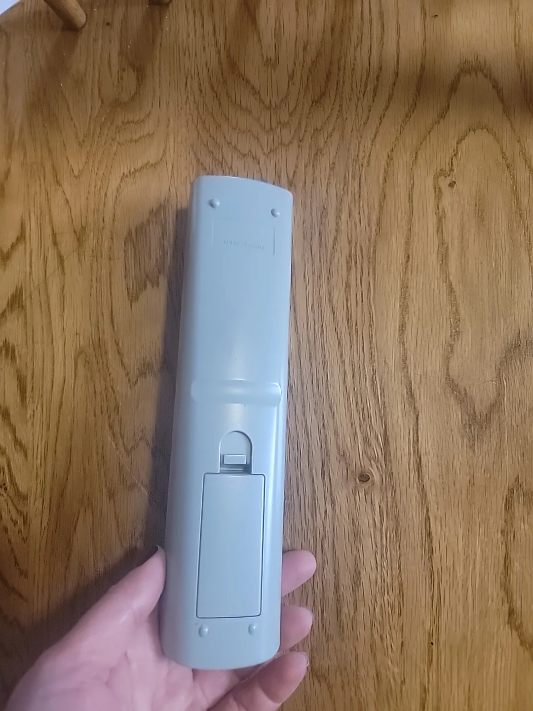 Toshiba CT-90275 Remote Control image indicator(6)