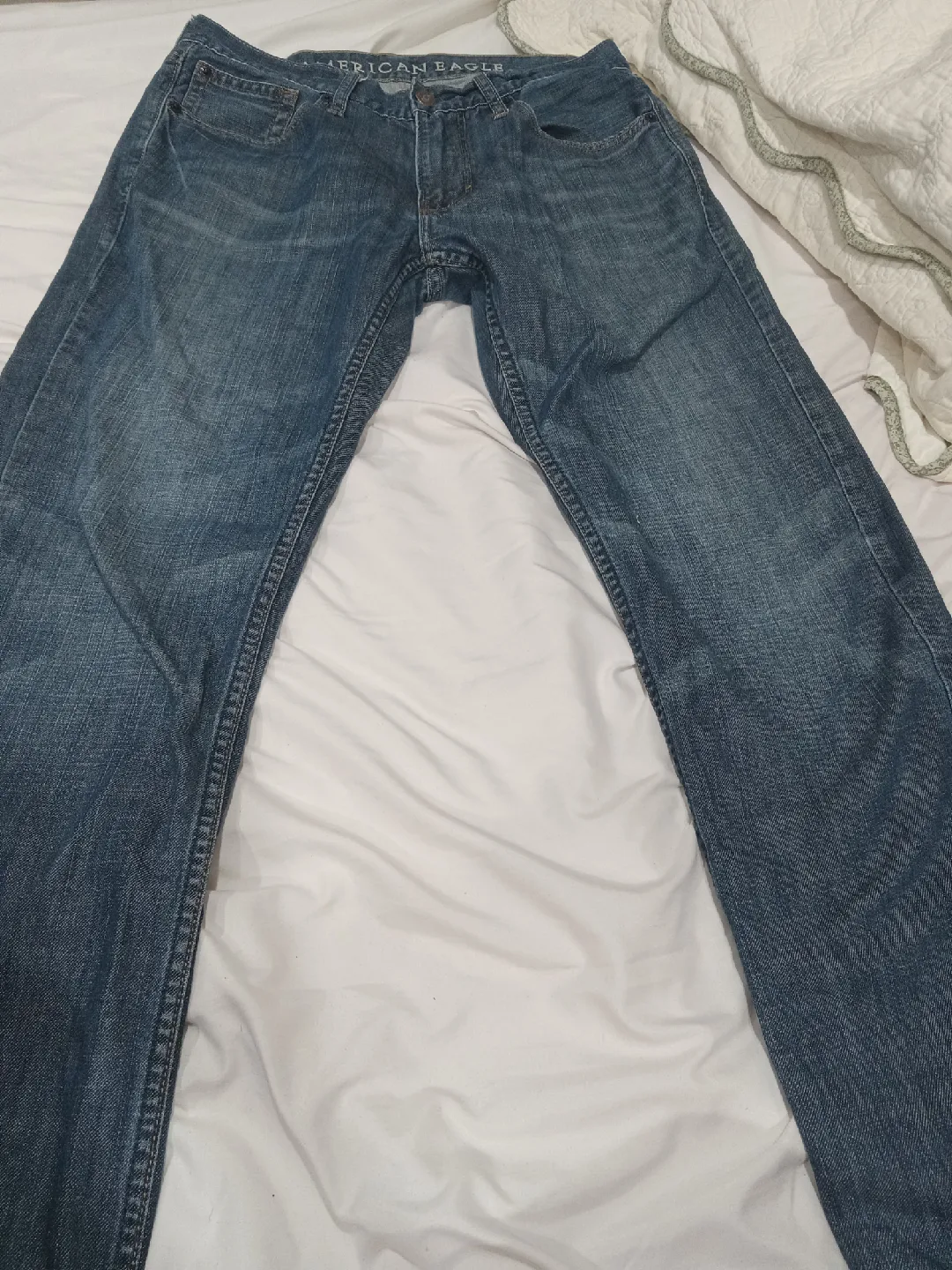 American Eagle Jeans thumbnail