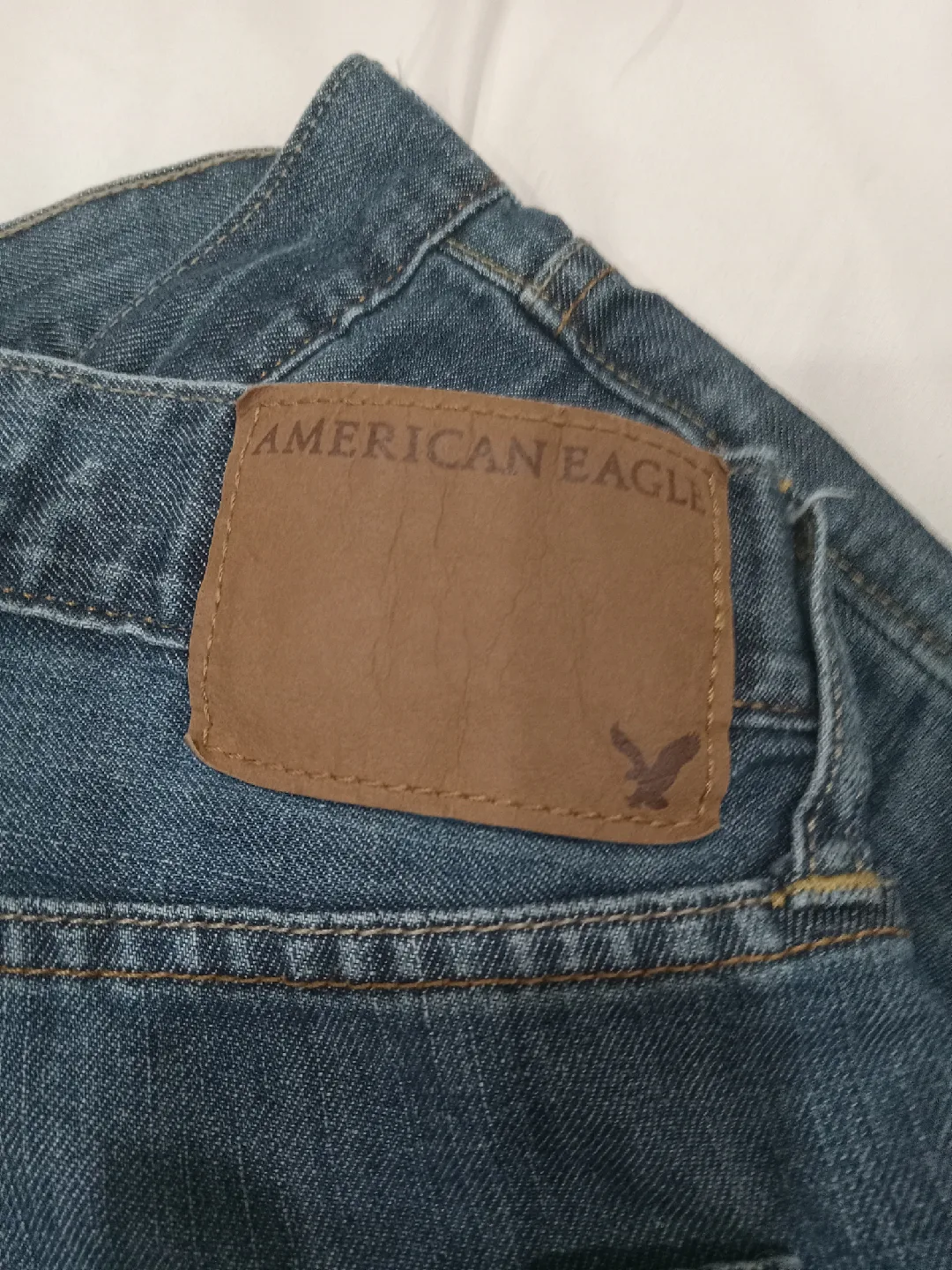 American Eagle Jeans image indicator(2)