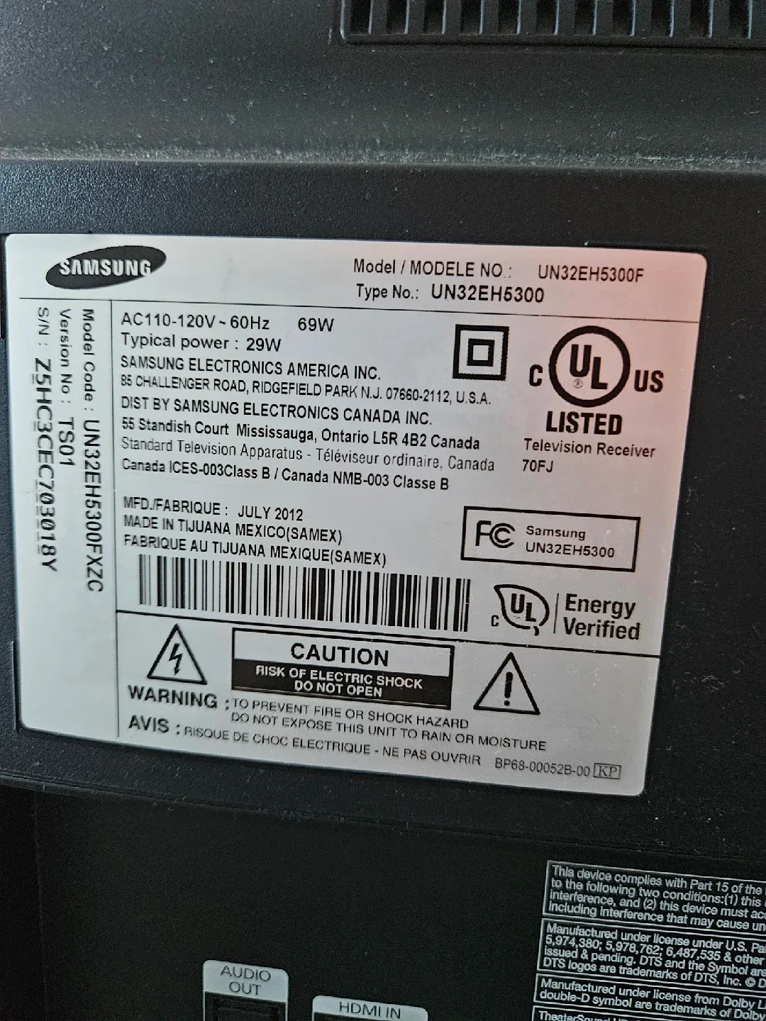 Samsung LCD TV - Great Condition image indicator(7)