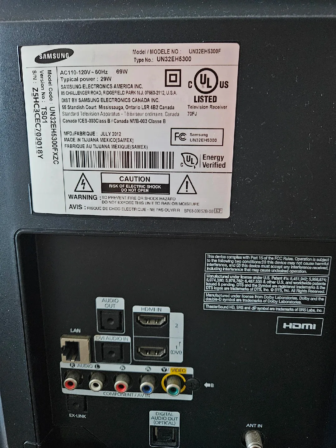 Samsung LCD TV - Great Condition image indicator(8)