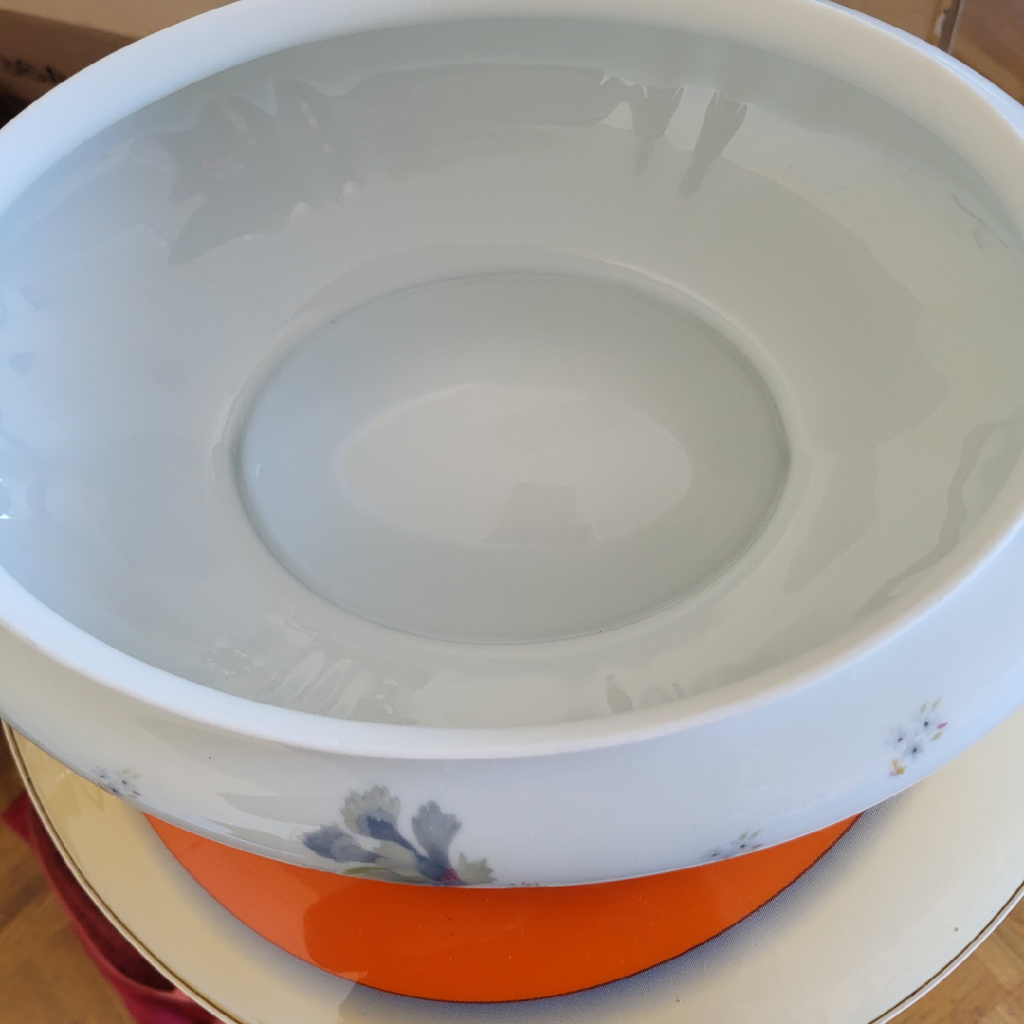 Limoges France Porcelain Tureen - photo 2