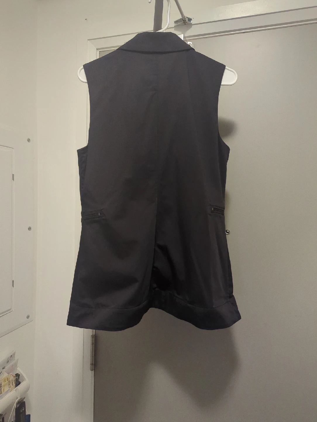 Sarah Pacini Black Vest - Size Medium - photo 2