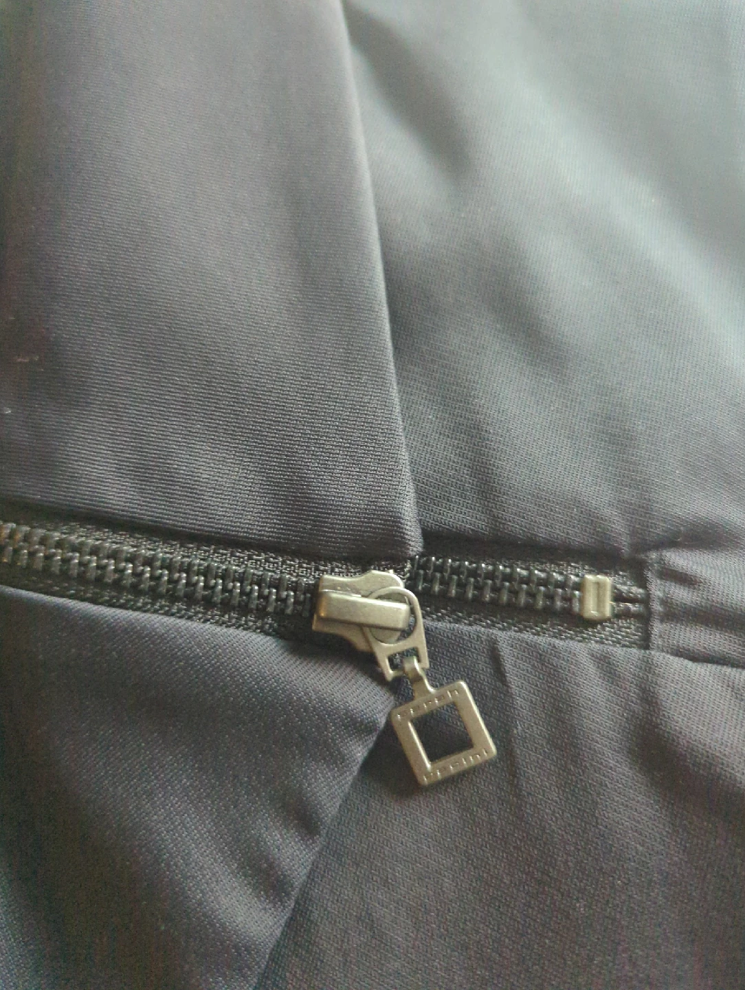 Sarah Pacini Black Vest - Size Medium - photo 4