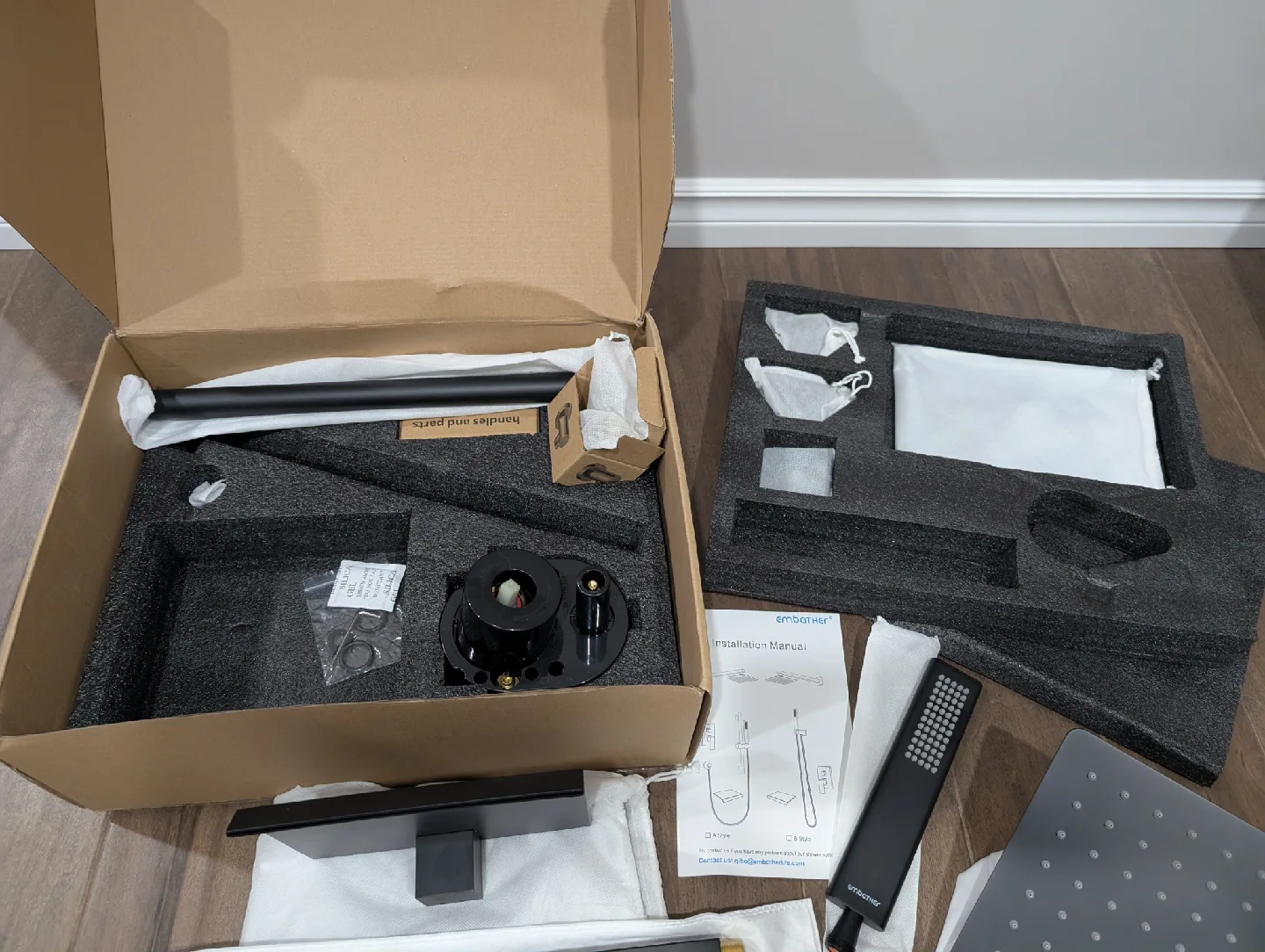 Brand New 3 in 1 Matte Black Rainfall Shower Kit For Sale image indicator(6)