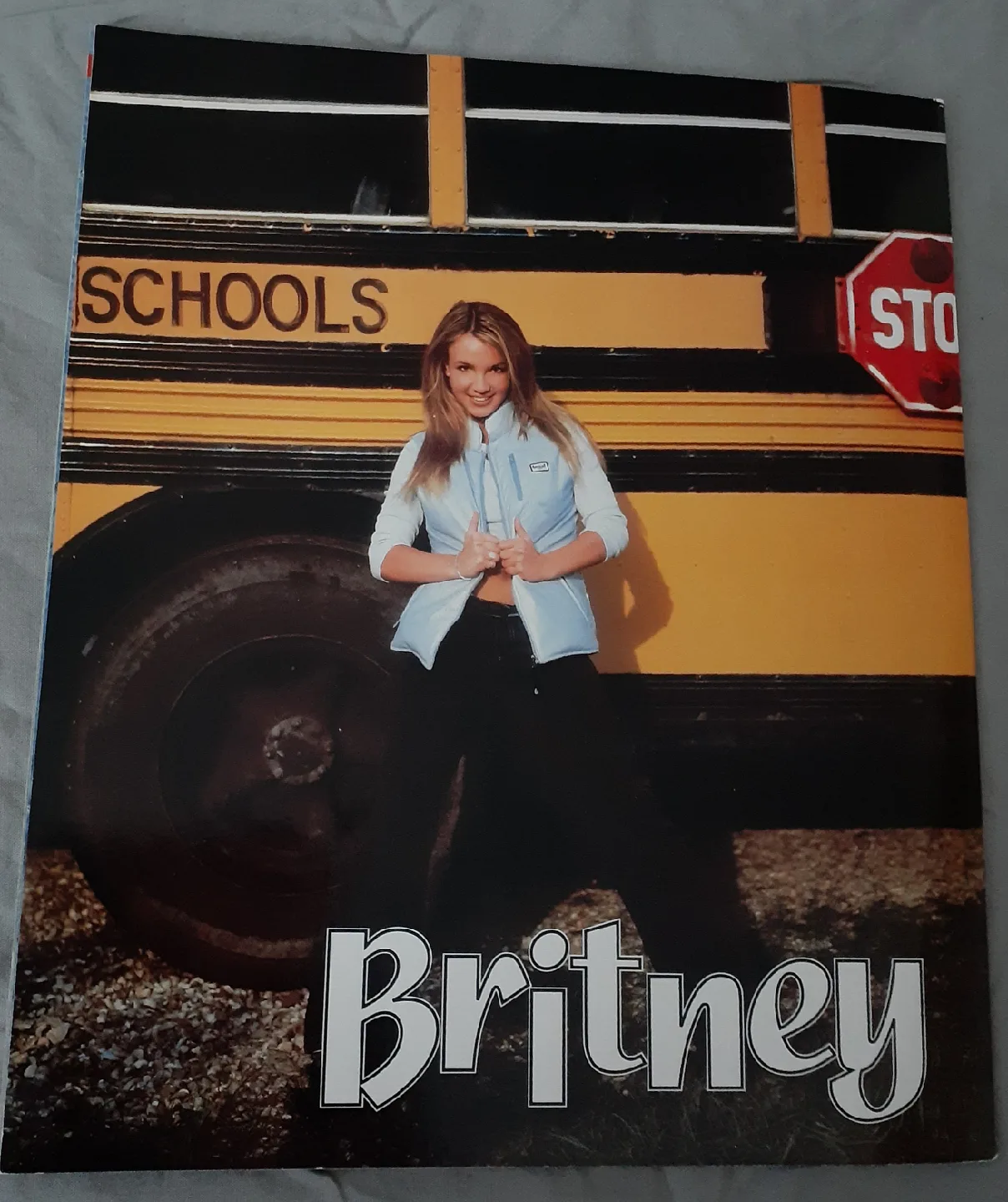 Britney Spears 'Who Life Story' Magazine image indicator(2)