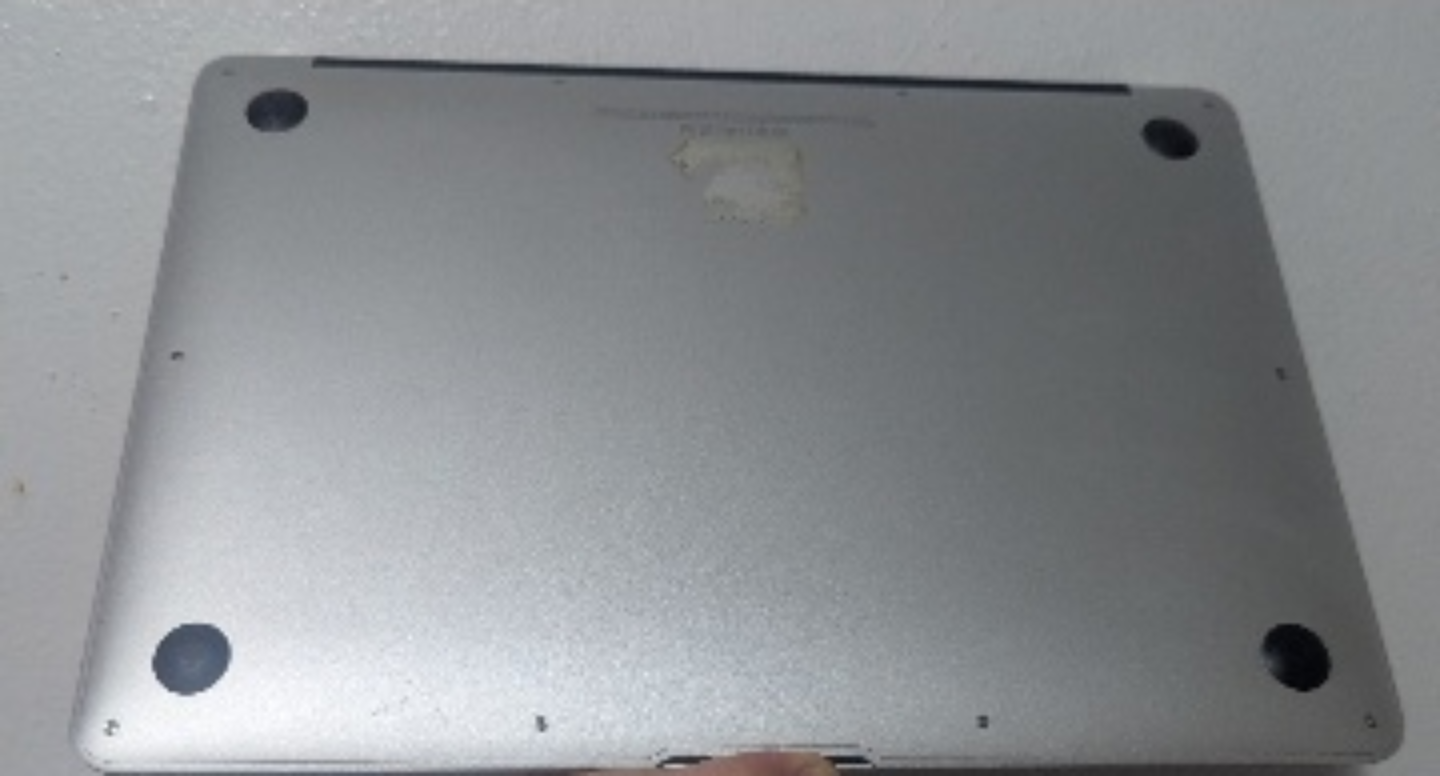 Apple MacBook Air 13" 1.8 Dual Core Intel Core i5 A1466 - photo 2