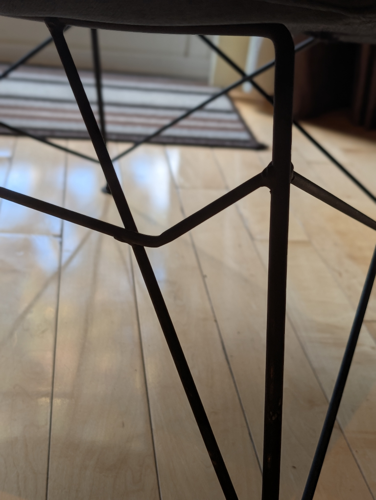 Modern Green Accent Chair, super comfy! - photo 4