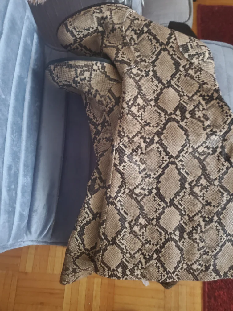 Penningtons Snakeskin Heeled Boots - Size 12W image indicator(4)