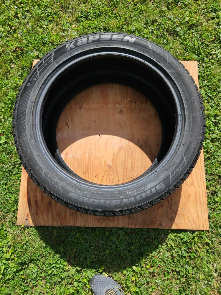 Kapson Snow Tires 295/40/R21Winter Tires thumbnail