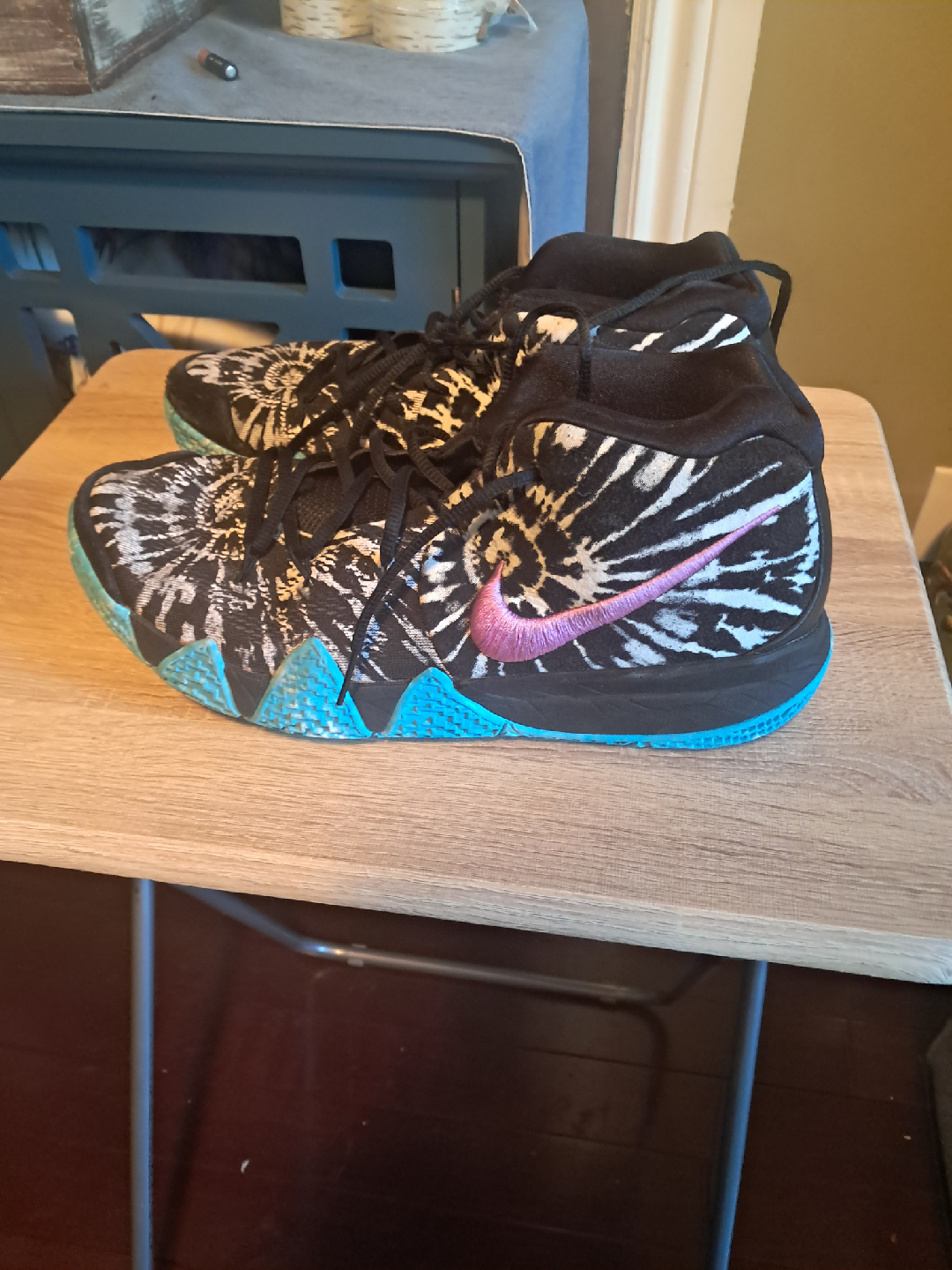 Nike Kyrie 4 Tie Dye Basketball Shoes - photo 2