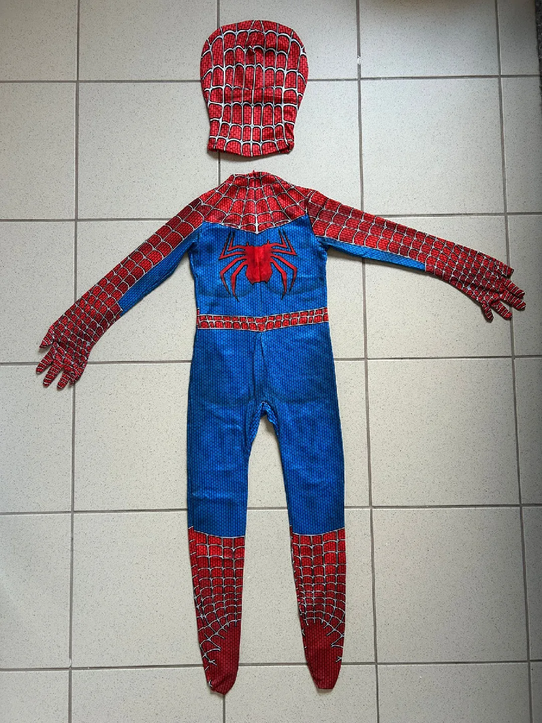 Spider-Gwen & Spider-Man Costume Set image indicator(2)