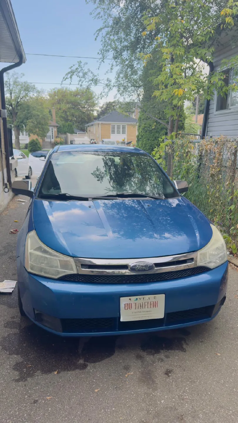 🚗 Ford Focus SE – Excellent Condition! image indicator(2)