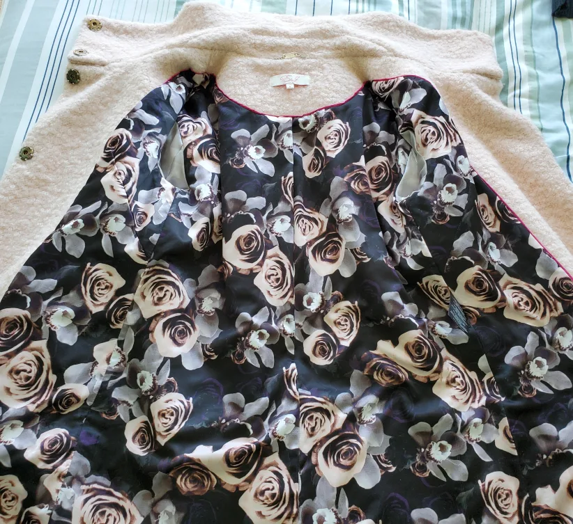 Warm Boucle Ladies Coat image indicator(4)