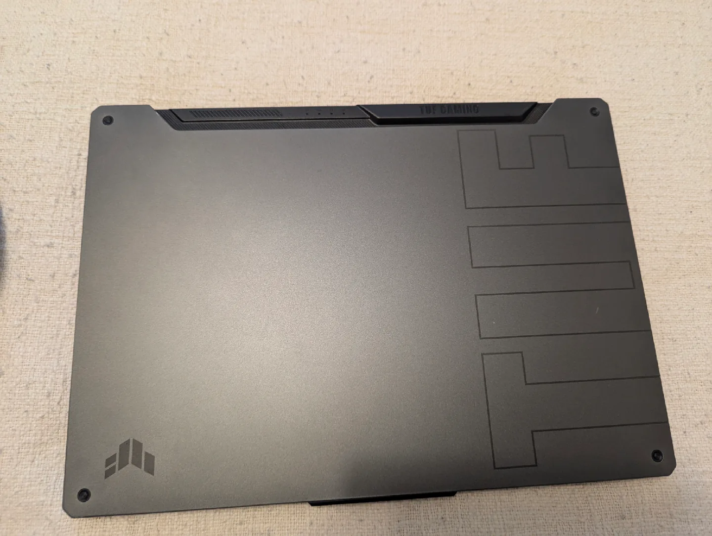 PKG Laptop Messenger Bag & ASUS TUF Gaming F15 Laptop image indicator(4)