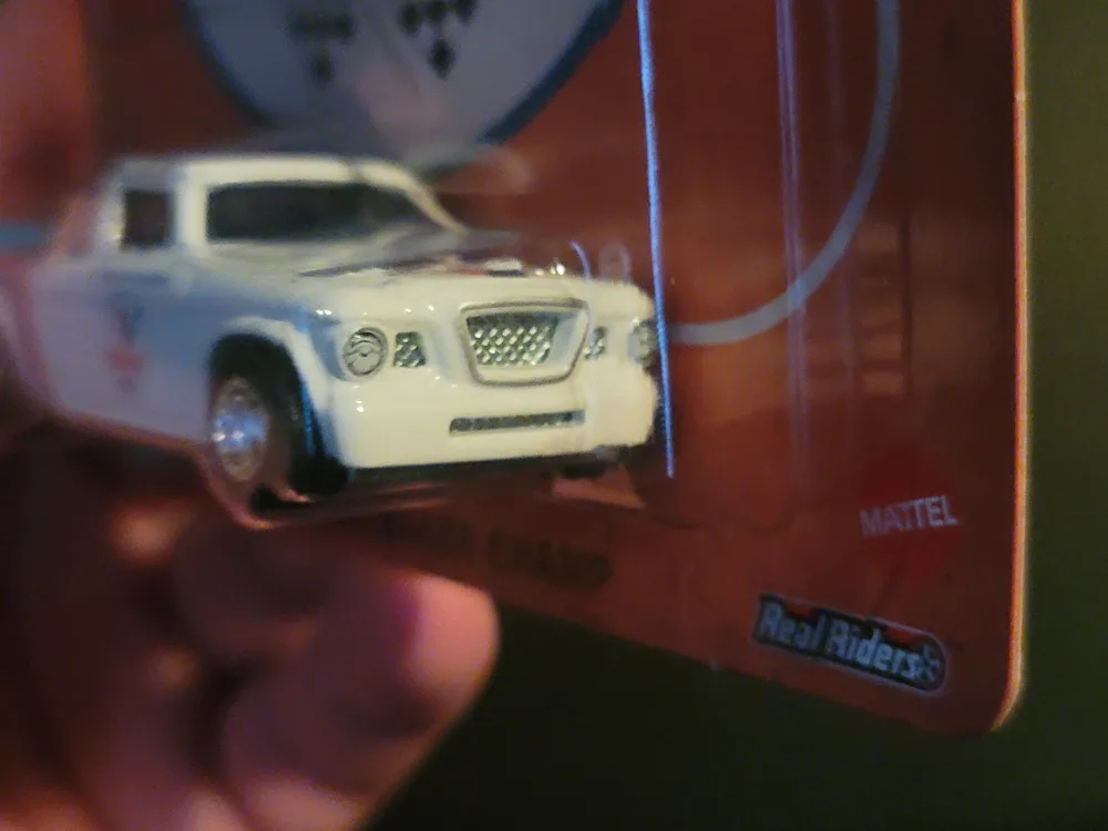 Hot Wheels Premium '63 Studebaker Champ - Valvoline image indicator(3)