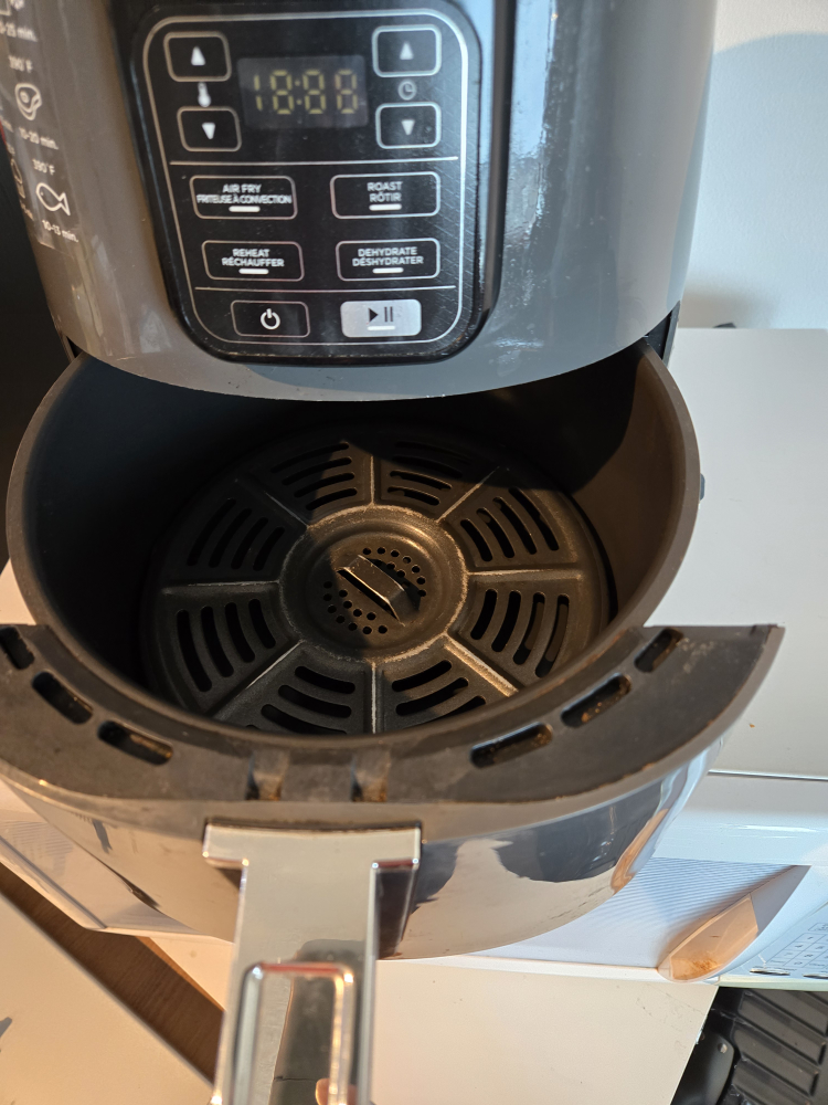 Ninja Air Fryer AF101C JM1 - photo 3
