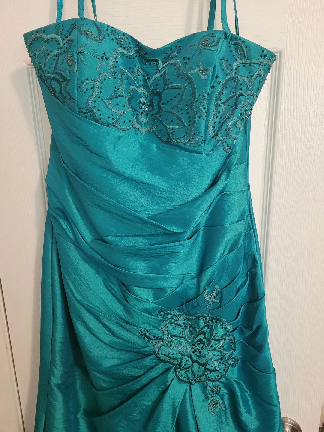 Green Formal Dress -Size 8-Petite Size-Please Read Description! image indicator(2)