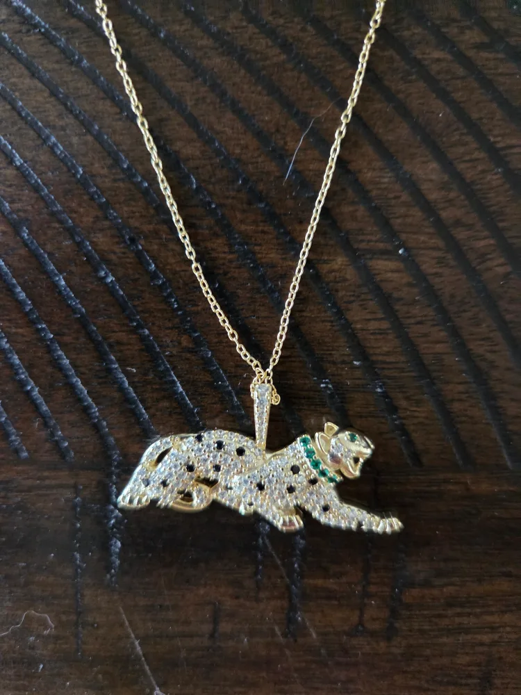 Gold Leopard Pendant Necklace thumbnail