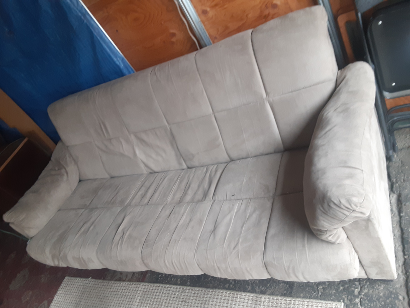 Beige Sofa /futon Suade Thanksgiving Giveaway Free - photo 2