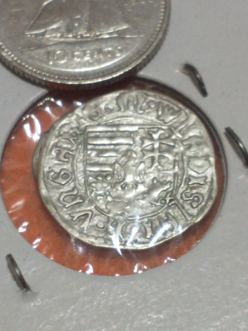 Lovely 1519 Hungary Wladislaw III silver denar #1696 image indicator(3)