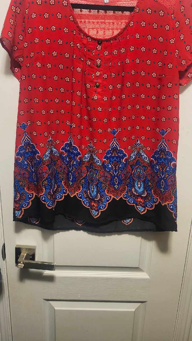 Claudia Richard Red Floral Blouse - Size M image indicator(3)