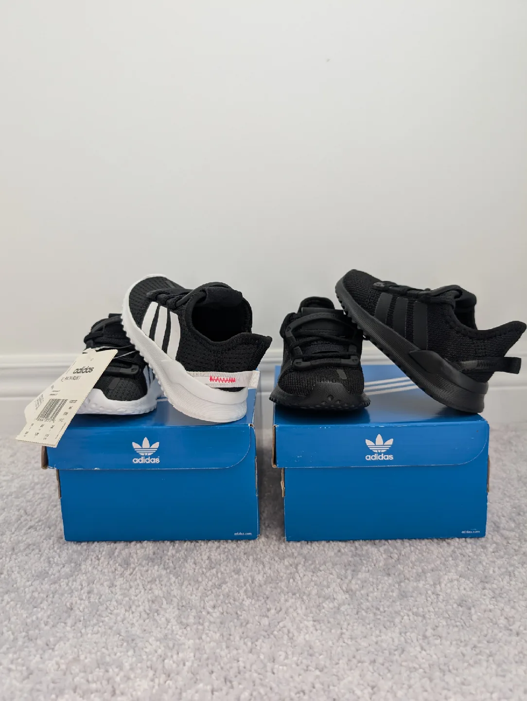 Adidas Toddler Shoes - Size 5K image indicator(2)
