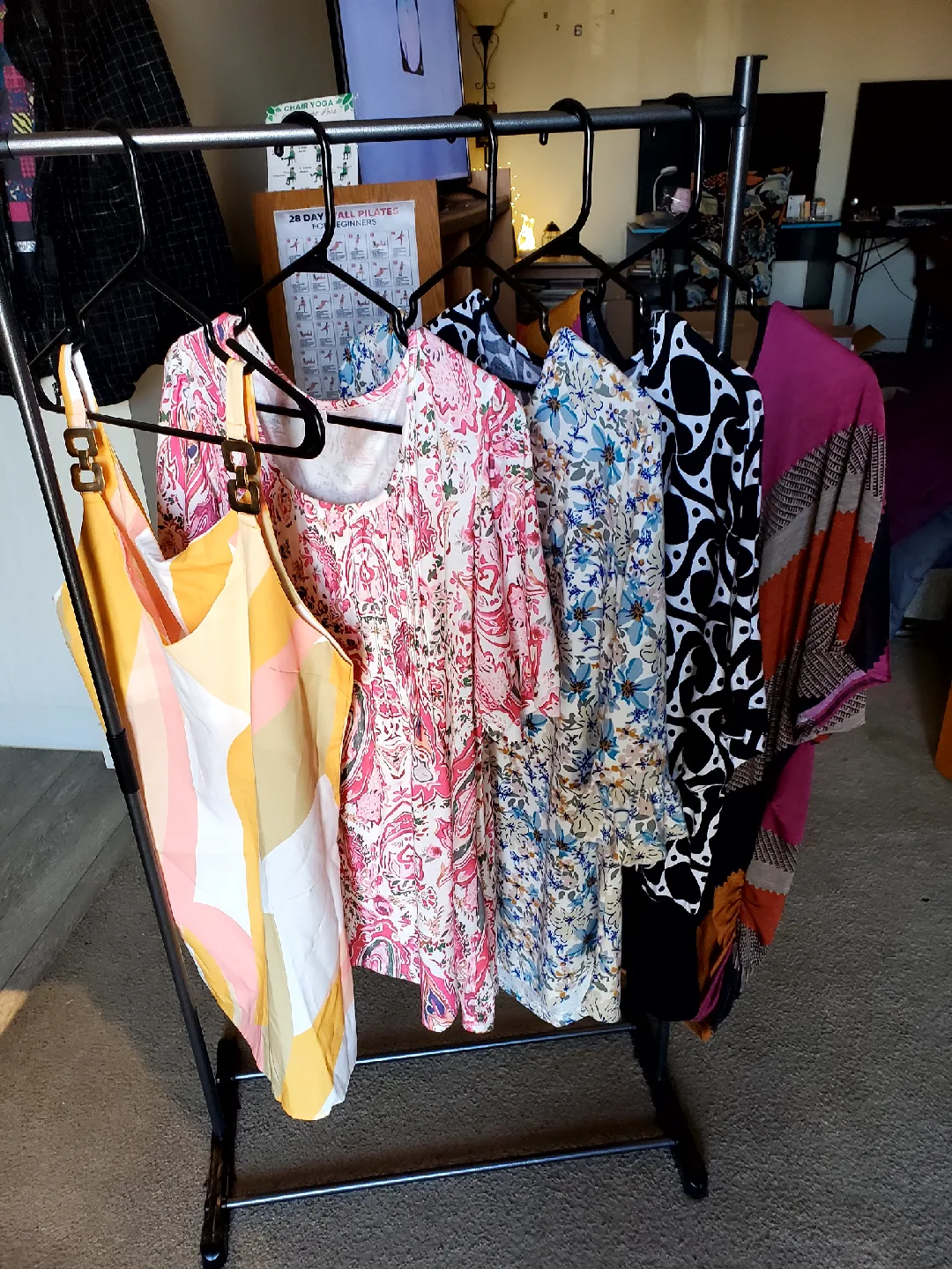 15 Women's X LARGE and  LARGE .Shirts.Mos8jt Brand new! image indicator(5)