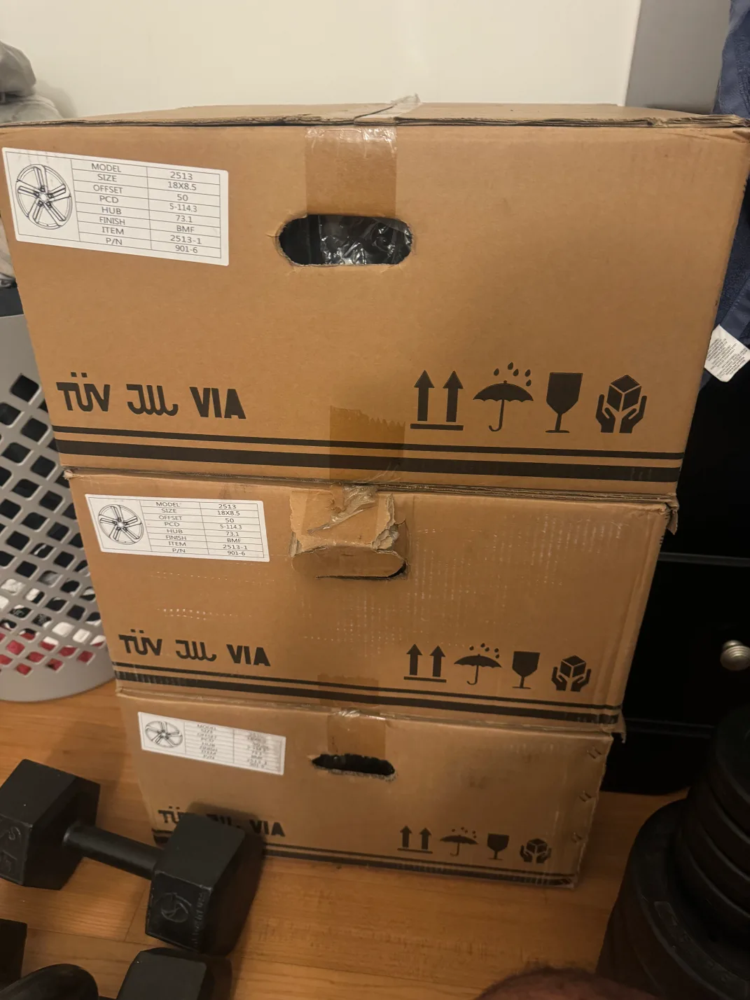 Honda Accord 19" Wheel Rim - New in Box! image indicator(2)