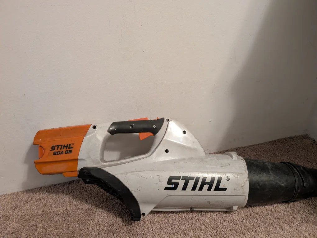 Stihl BGA 85 Leaf Blower image indicator(2)