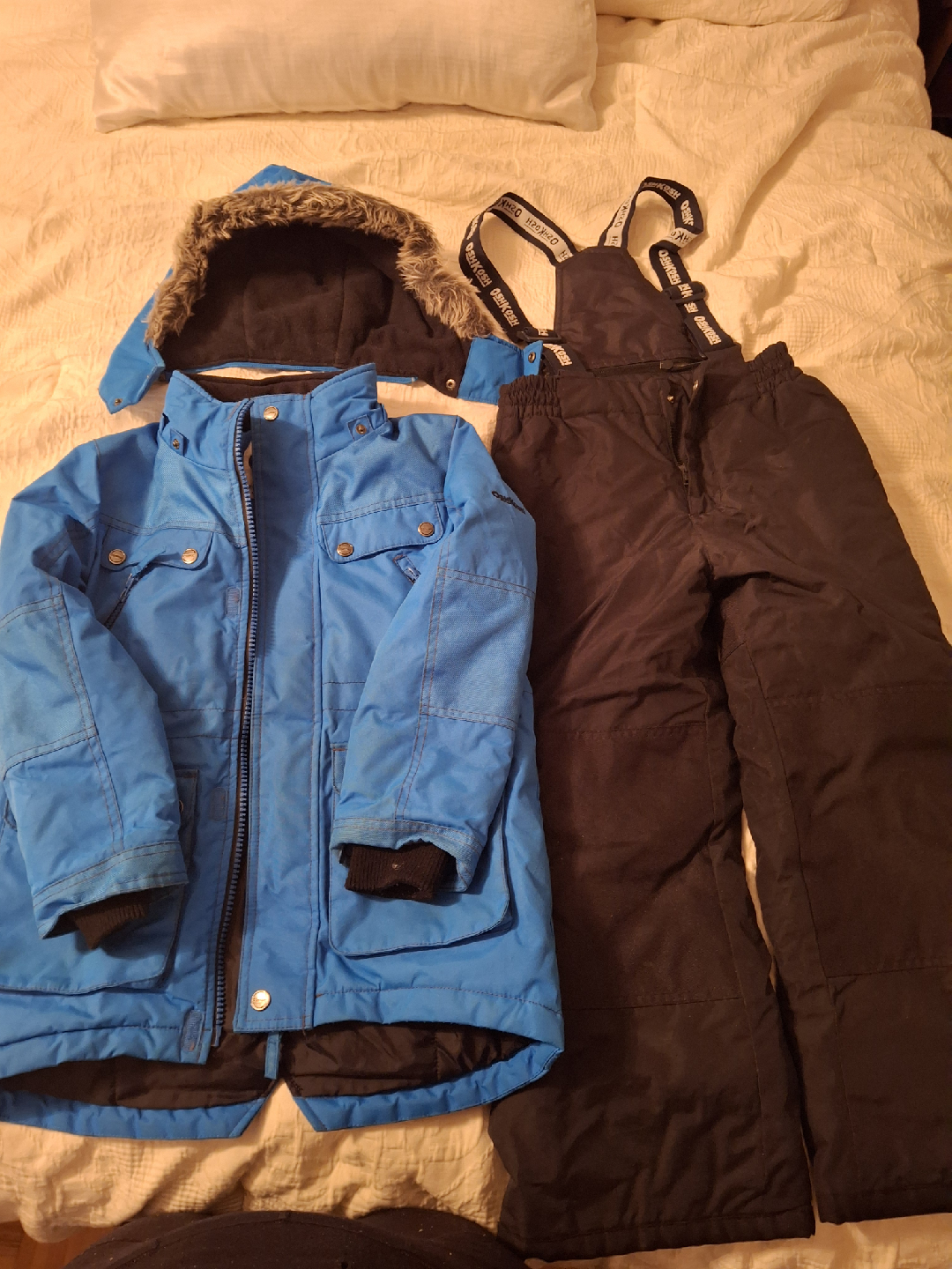 OshKosh B'gosh Snowsuit - Size 7