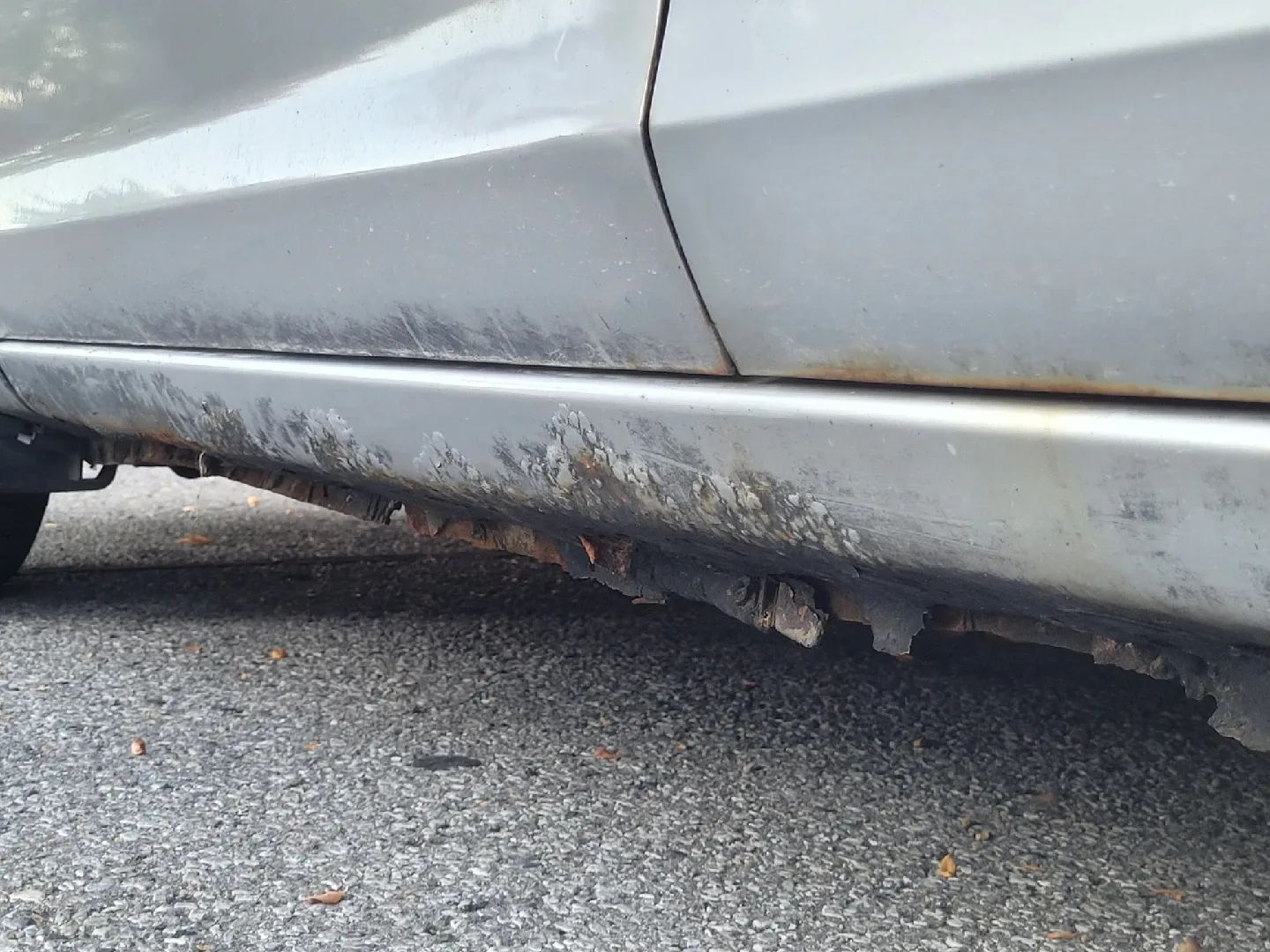 Used Mazda 3 Sedan - Silver image indicator(2)