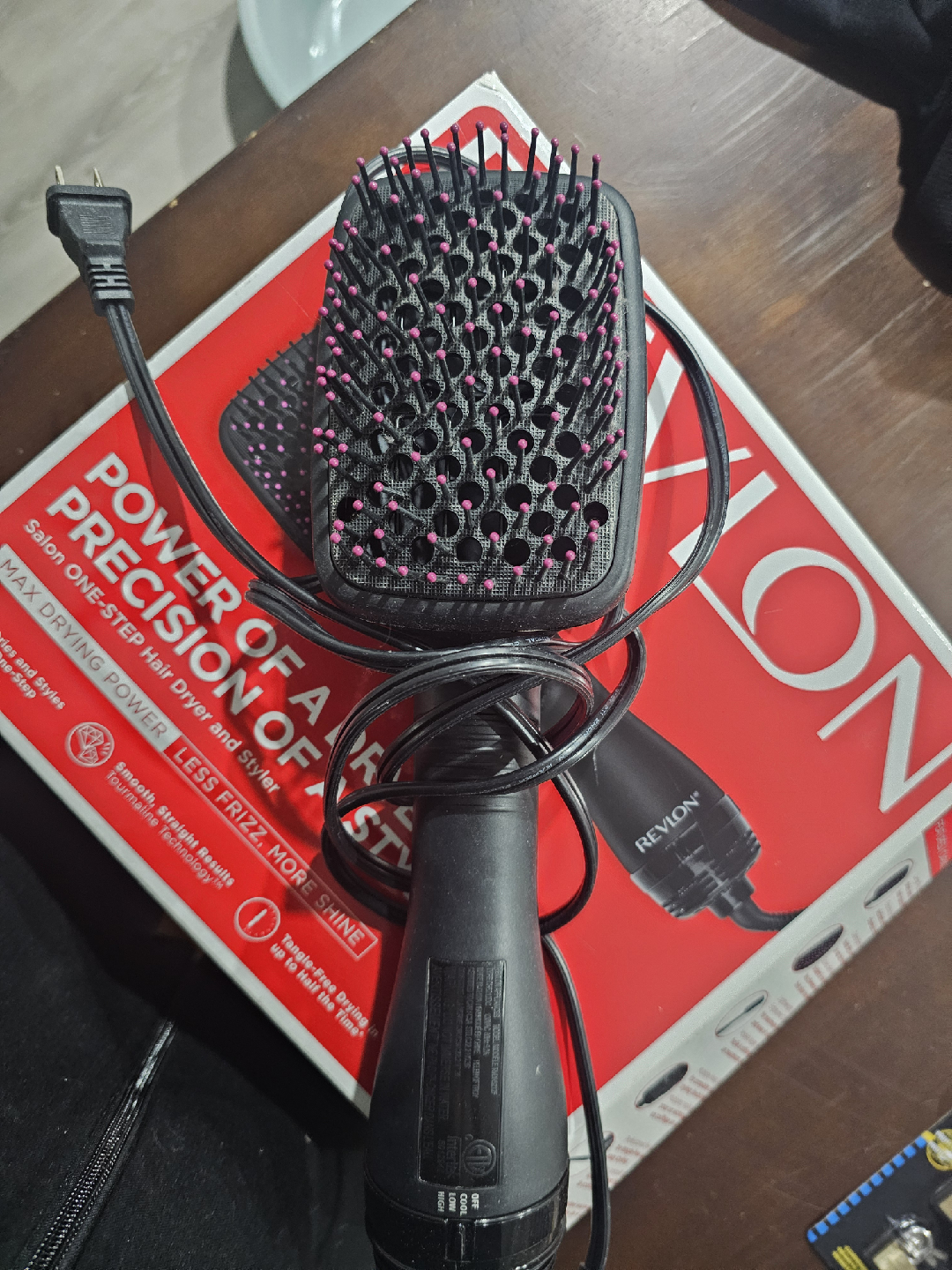 Revlon Salon One-Step Hair Dryer & Styler - photo 2
