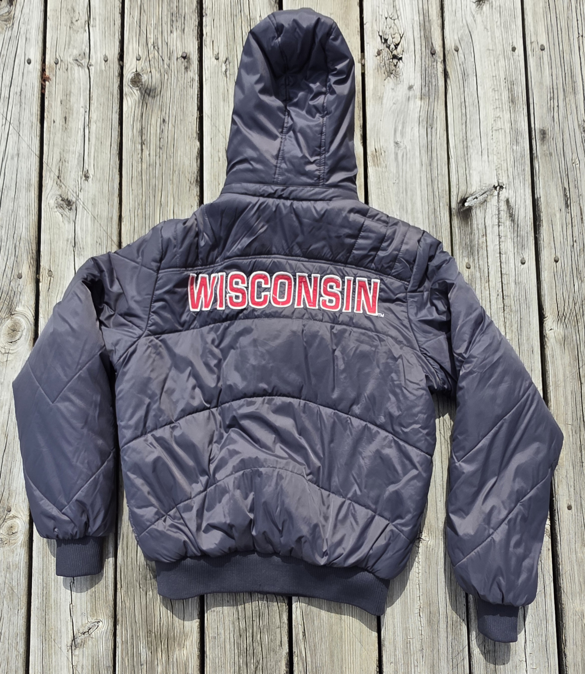 University of Wisconsin Puffer Jacket - Large - photo 2