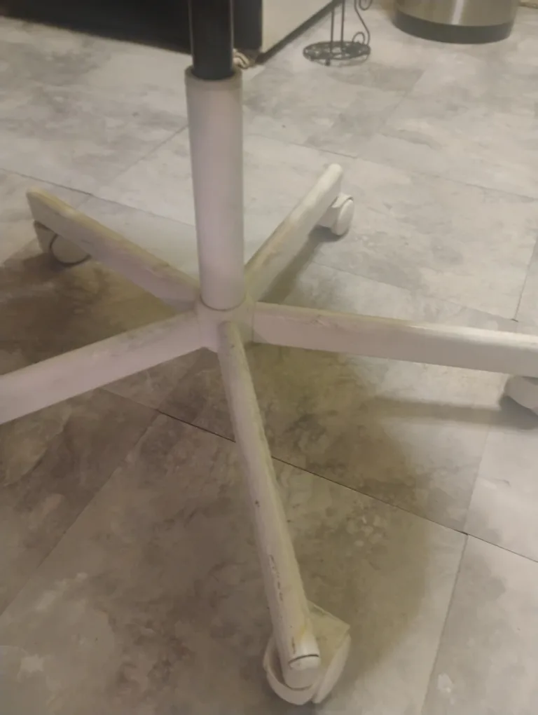 Black Office Chair image indicator(2)