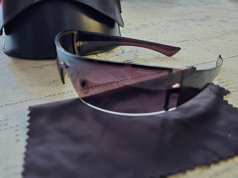 Authentic Gucci Sunglasses with Case image indicator(2)