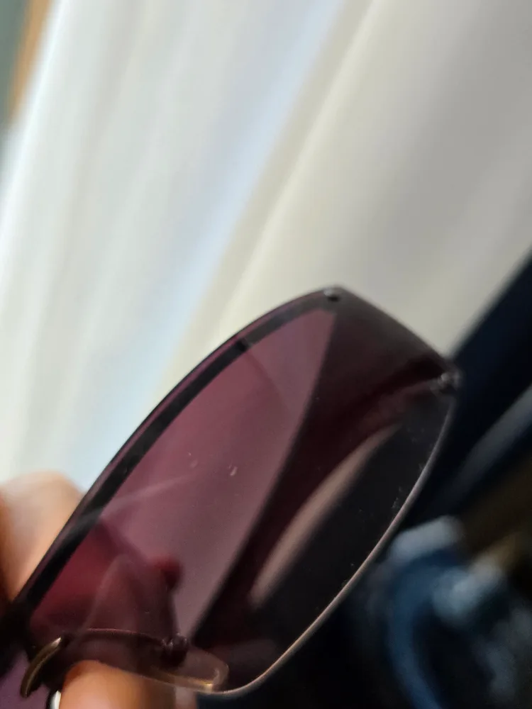 Authentic Gucci Sunglasses with Case image indicator(6)